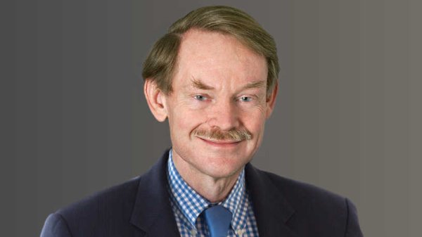 十大杠杆炒股平台 中国人民银行行长潘功胜会见世界银行行长彭安杰